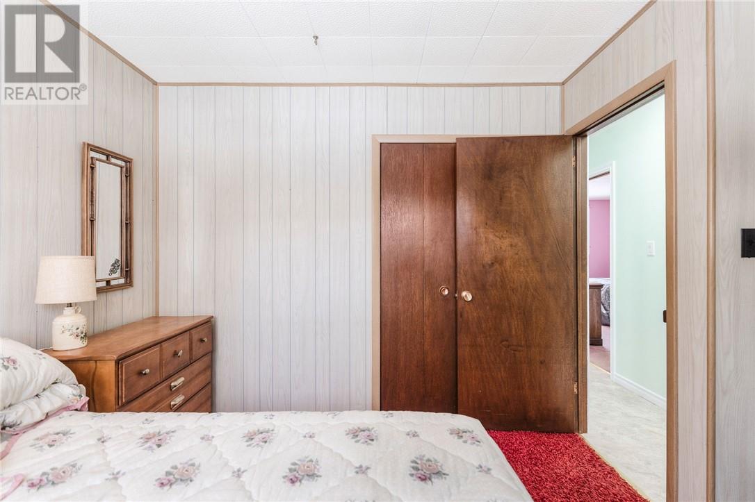 1680 Fourth Street, Val Caron, Ontario  P3N 1K3 - Photo 28 - 2127325