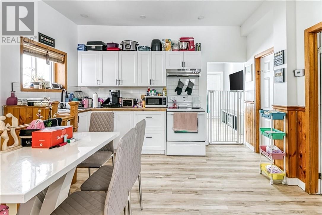 1616 Fourth Street, Val Caron, Ontario  P3N 1R4 - Photo 9 - 2127341