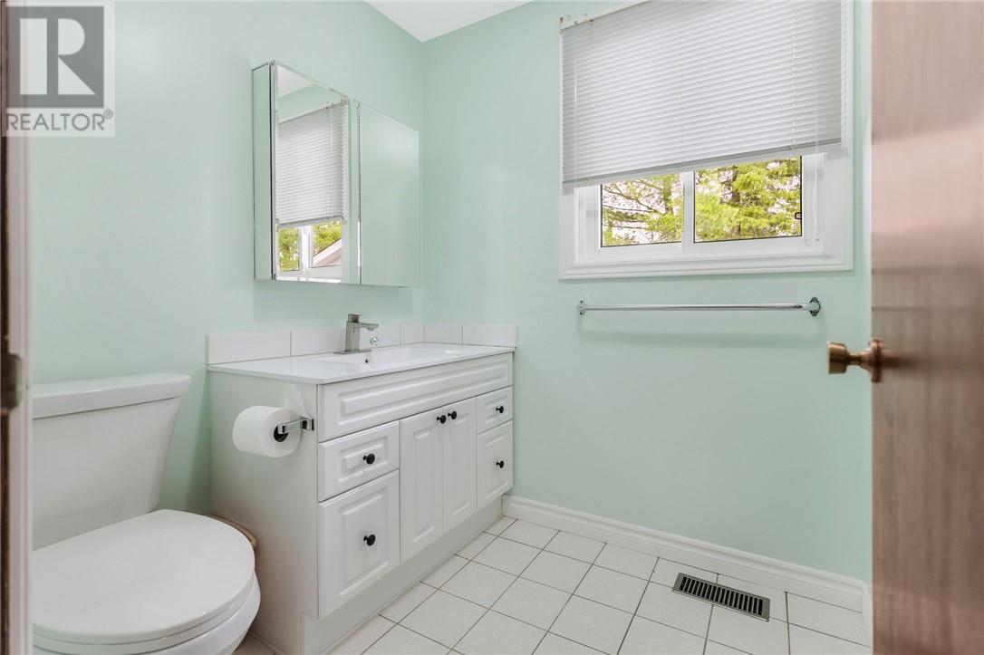 1680 Fourth Street, Val Caron, Ontario  P3N 1K3 - Photo 31 - 2127325