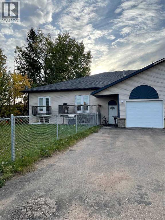 Unit C, 10310 98 Street W, High Level, Alberta  T0H 1Z0 - Photo 1 - A2268850