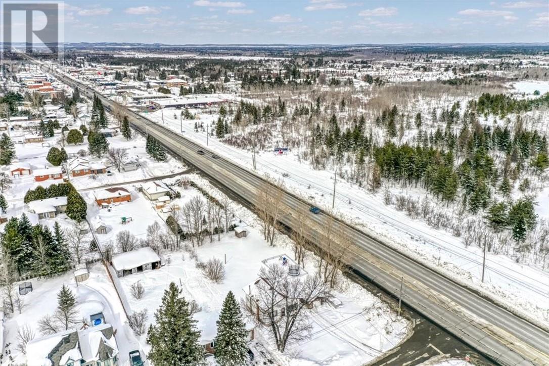 1616 Fourth Street, Val Caron, Ontario  P3N 1R4 - Photo 34 - 2127341