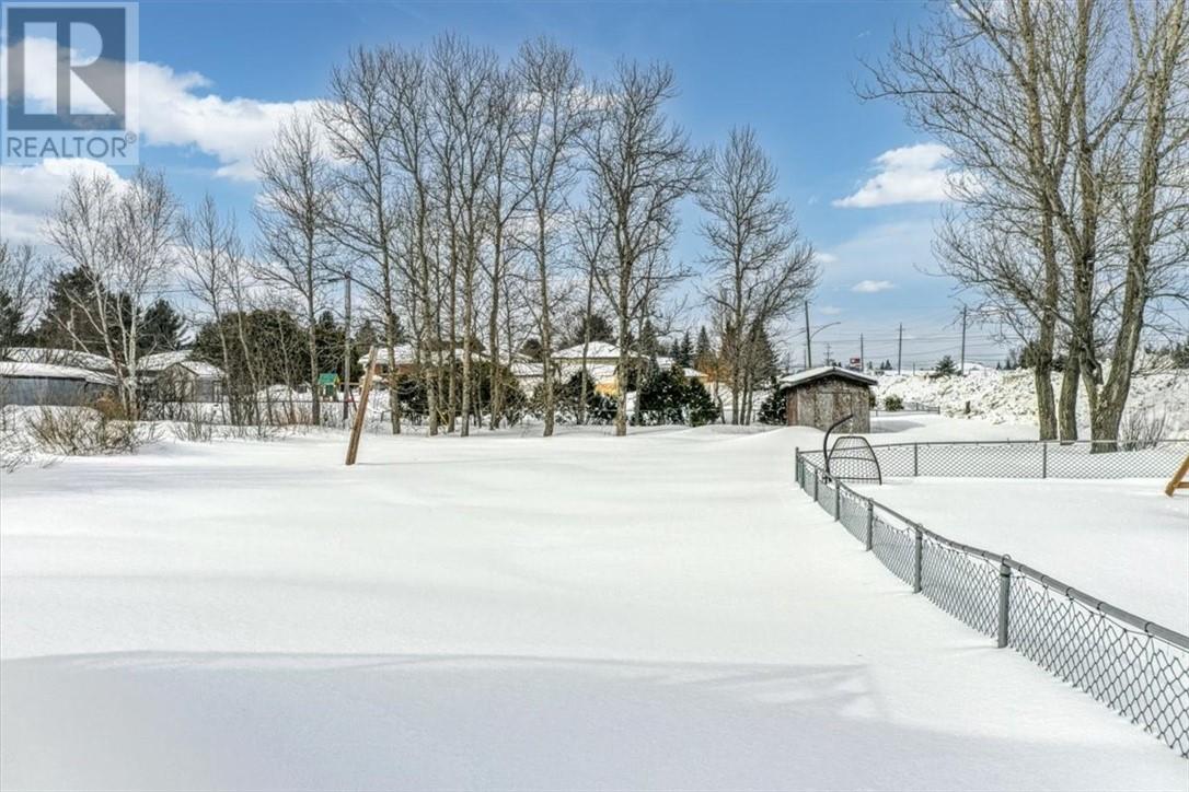 1616 Fourth Street, Val Caron, Ontario  P3N 1R4 - Photo 28 - 2127341