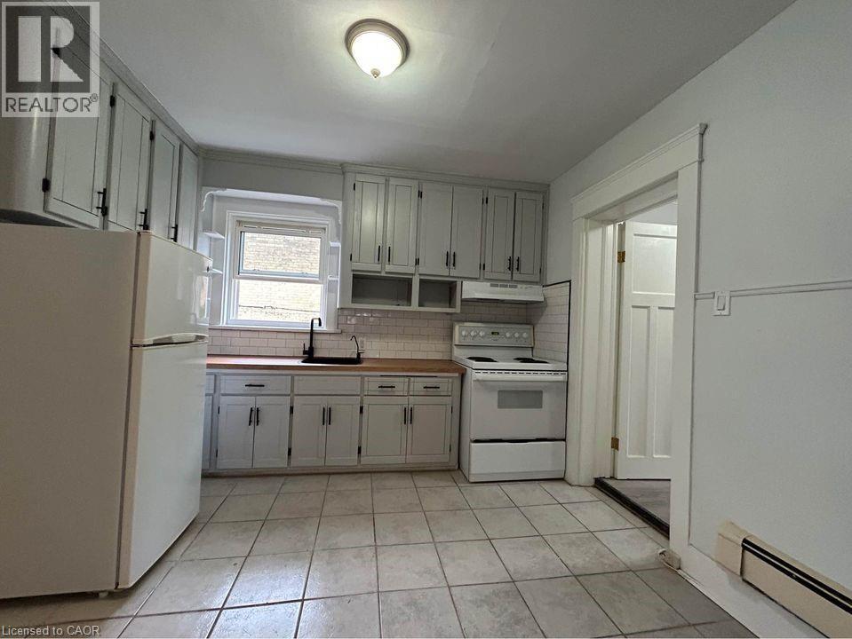 109 Moore Avenue, Waterloo, Ontario  N2J 1X3 - Photo 6 - 40823050