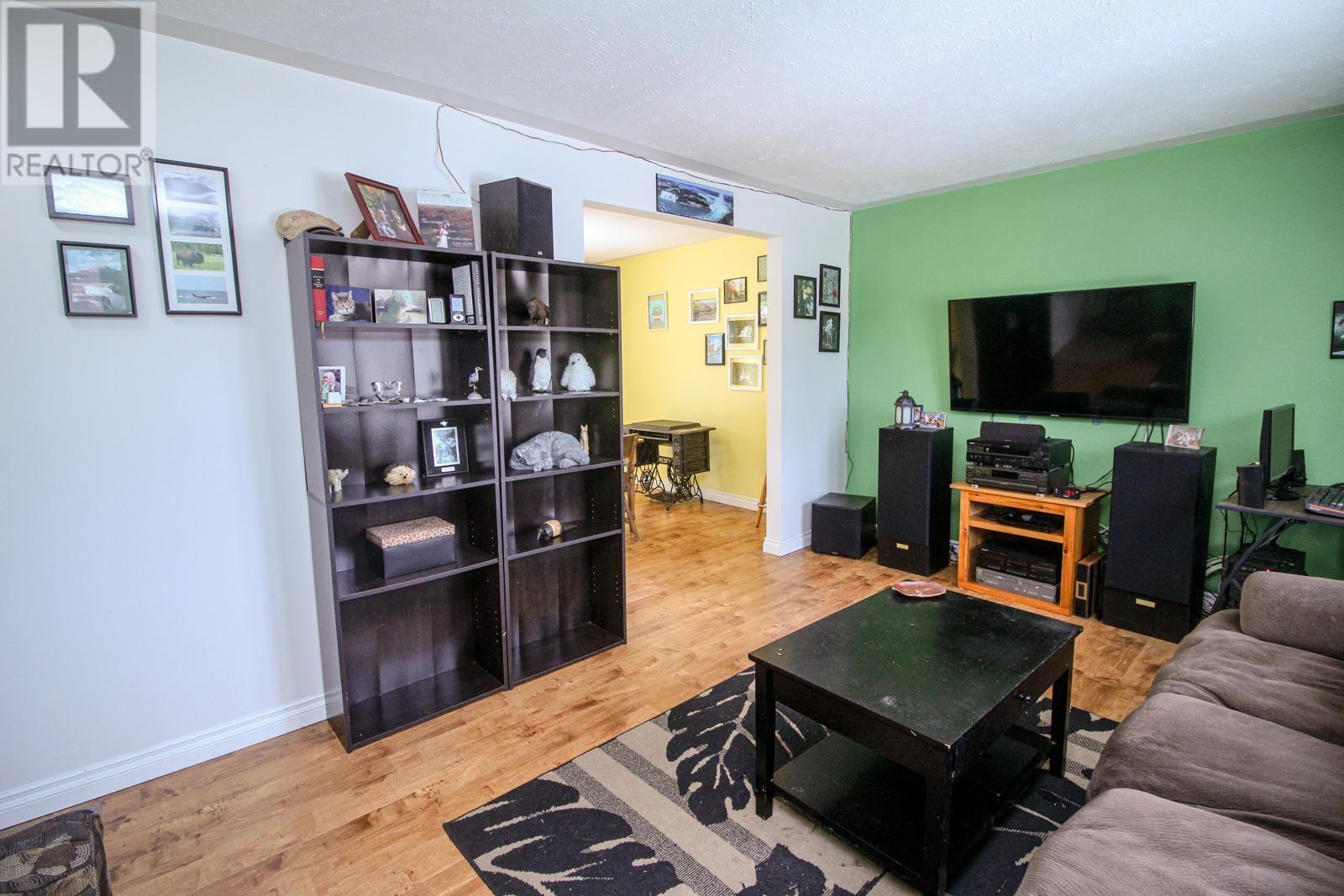 39 Lawson Ave, Sault Ste. Marie, Ontario  P6B 4E8 - Photo 8 - SM260813