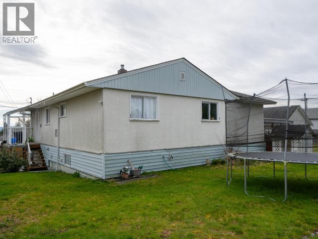 6957 Crofton Street, Powell River, British Columbia  V8A 1W8 - Photo 13 - 19684