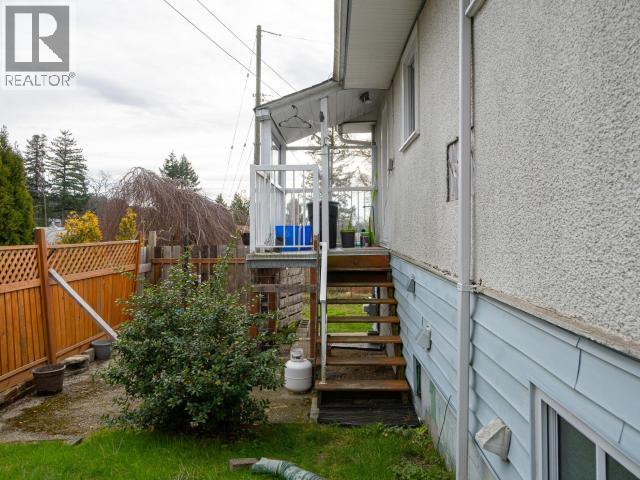 6957 Crofton Street, Powell River, British Columbia  V8A 1W8 - Photo 43 - 19684
