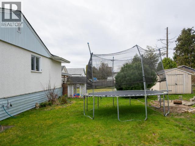 6957 Crofton Street, Powell River, British Columbia  V8A 1W8 - Photo 40 - 19684