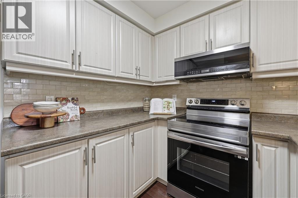 2880 Headon Forest Drive Unit# 10, Burlington, Ontario  L7M 4H2 - Photo 12 - 40824341