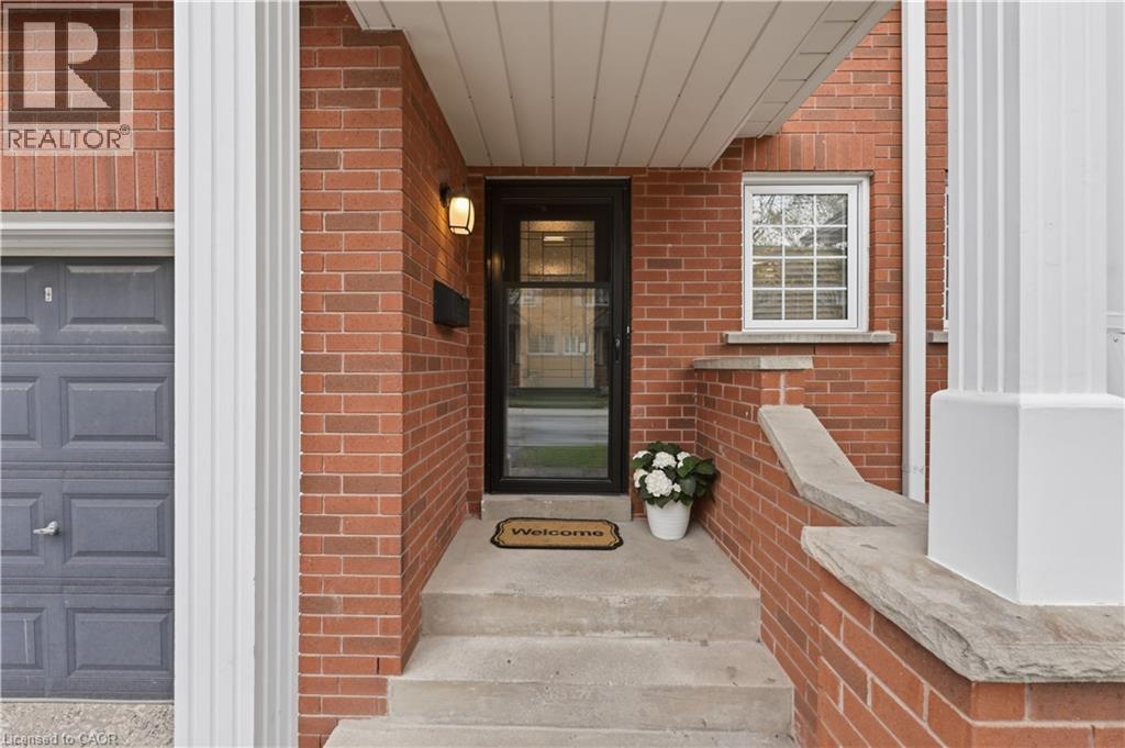 2880 Headon Forest Drive Unit# 10, Burlington, Ontario  L7M 4H2 - Photo 2 - 40824341