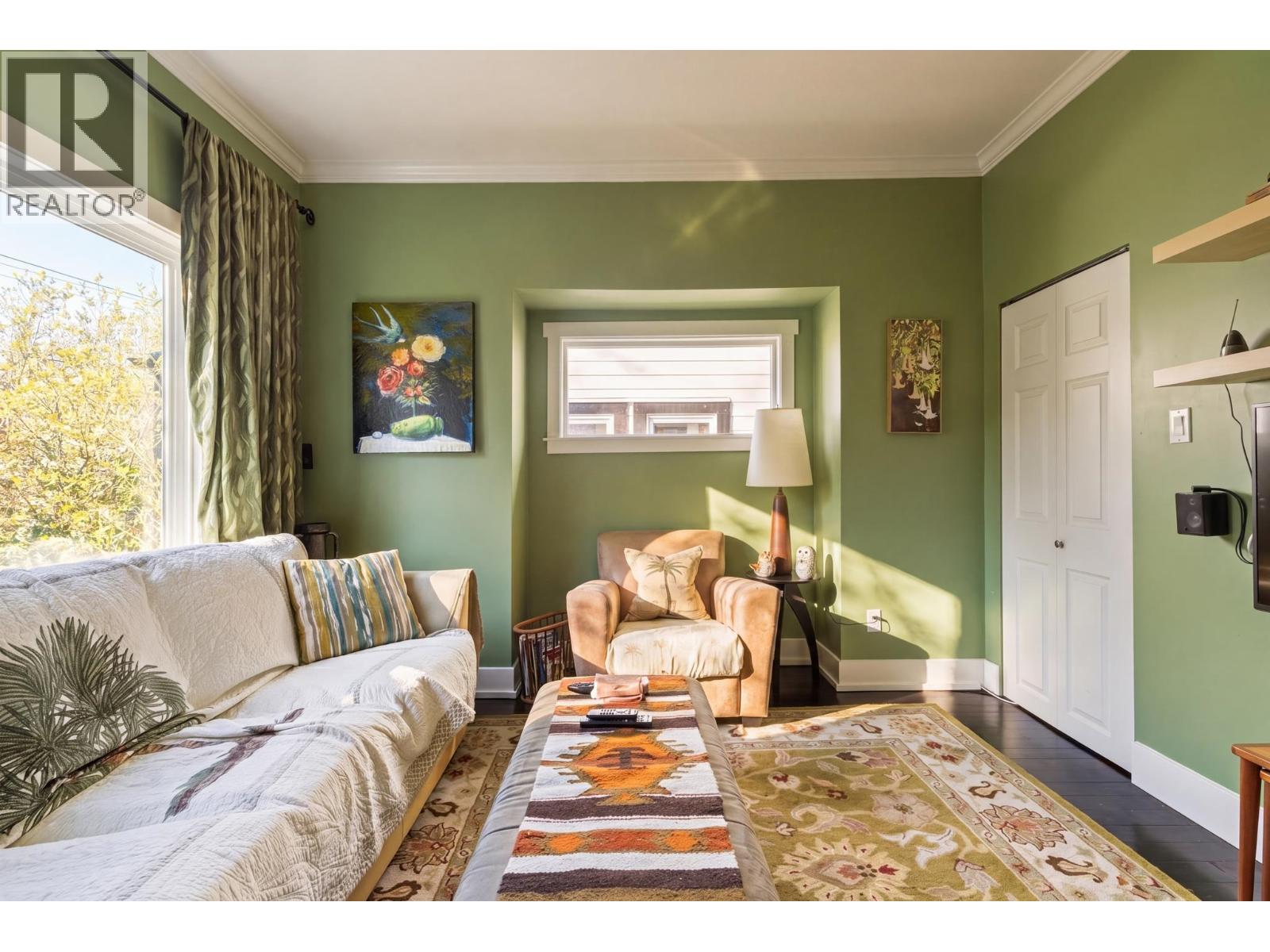 4578 Moss Street, Vancouver, British Columbia  V5R 3T1 - Photo 3 - R3117384