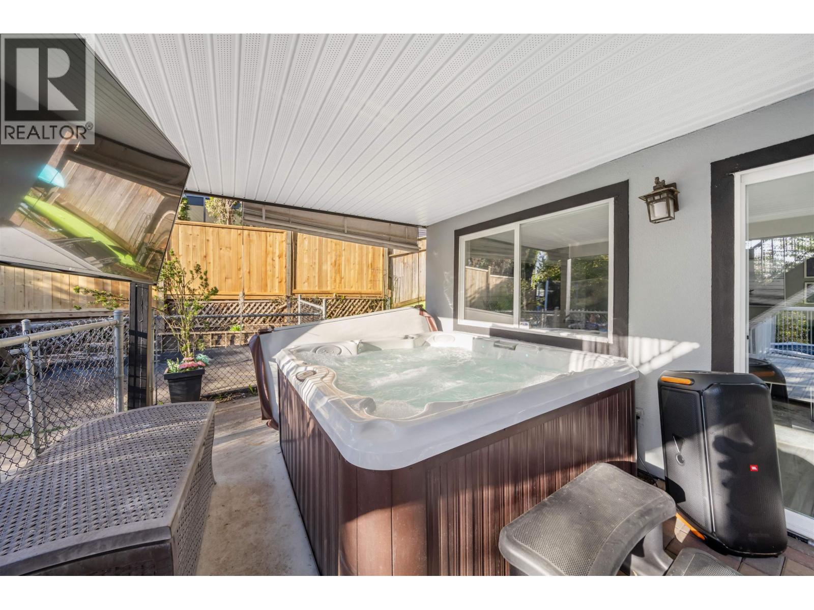 10519 Slatford Street, Maple Ridge, British Columbia  V2W 1V8 - Photo 33 - R3117406