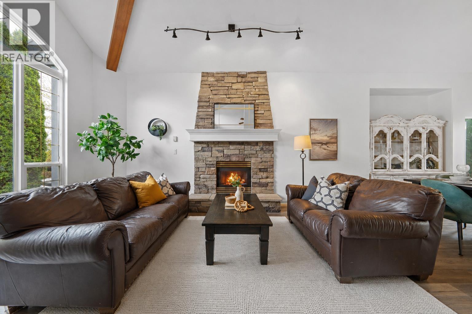 10519 Slatford Street, Maple Ridge, British Columbia  V2W 1V8 - Photo 4 - R3117406