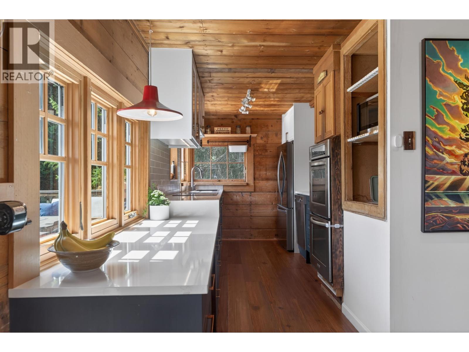 1371 Borthwick Road, North Vancouver, British Columbia  V7K 1X9 - Photo 10 - R3117408