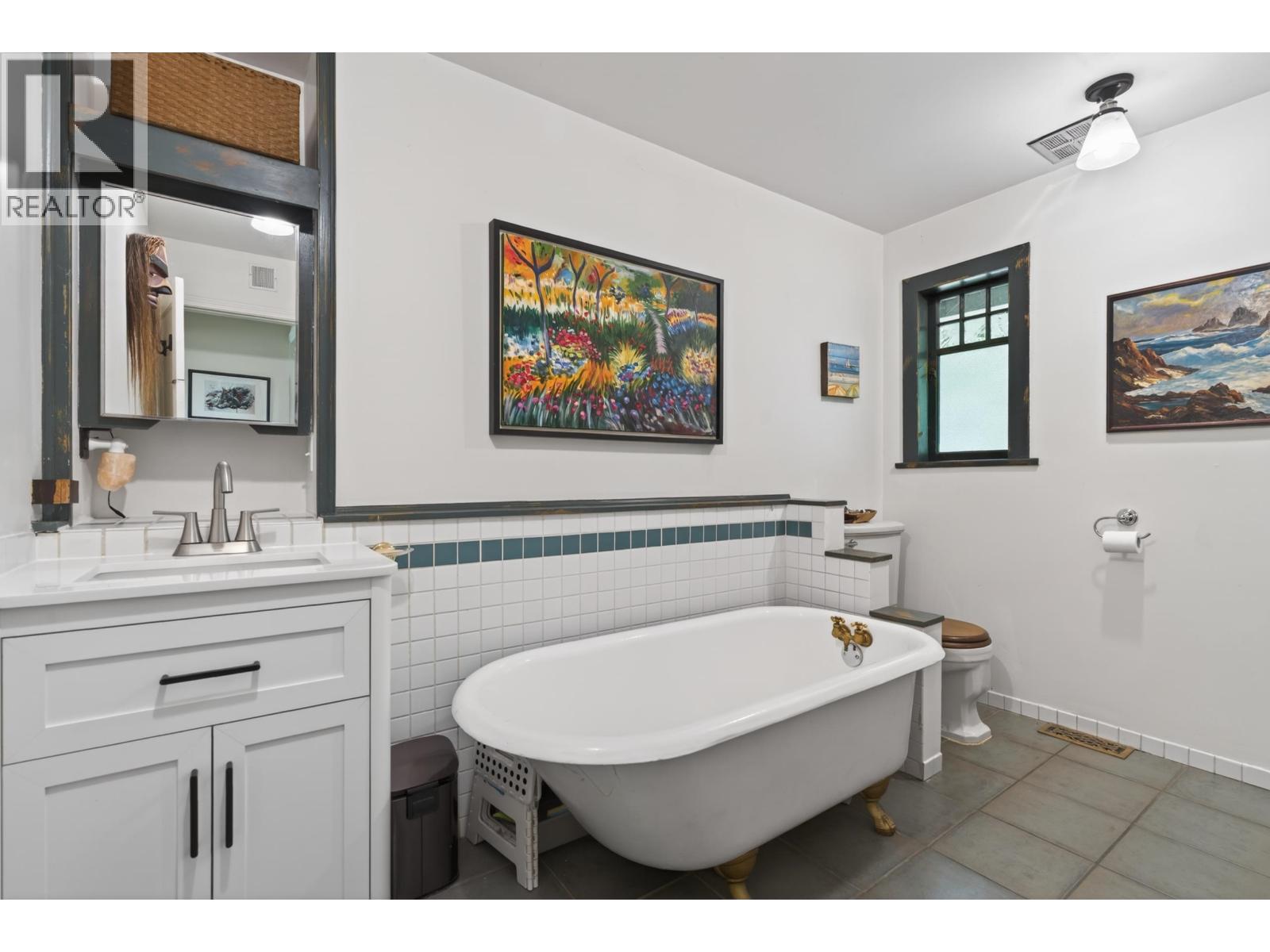 1371 Borthwick Road, North Vancouver, British Columbia  V7K 1X9 - Photo 16 - R3117408