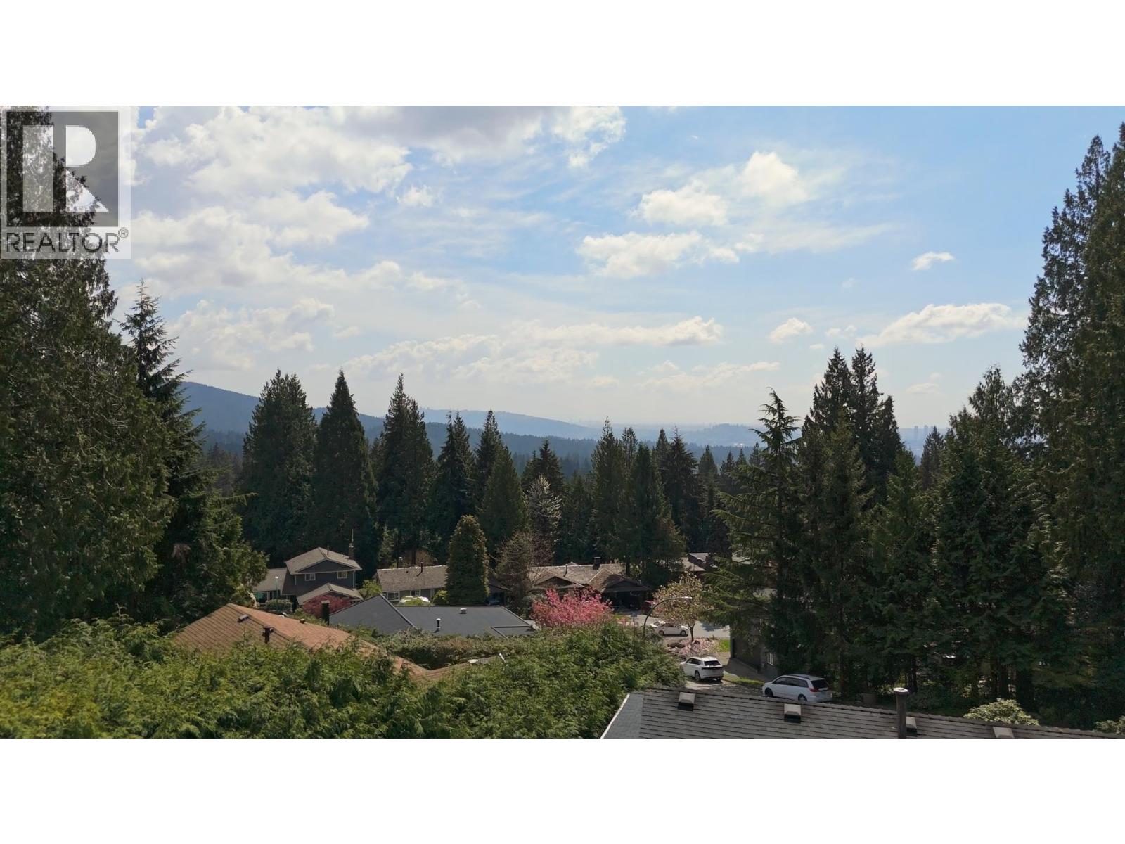 1371 Borthwick Road, North Vancouver, British Columbia  V7K 1X9 - Photo 35 - R3117408