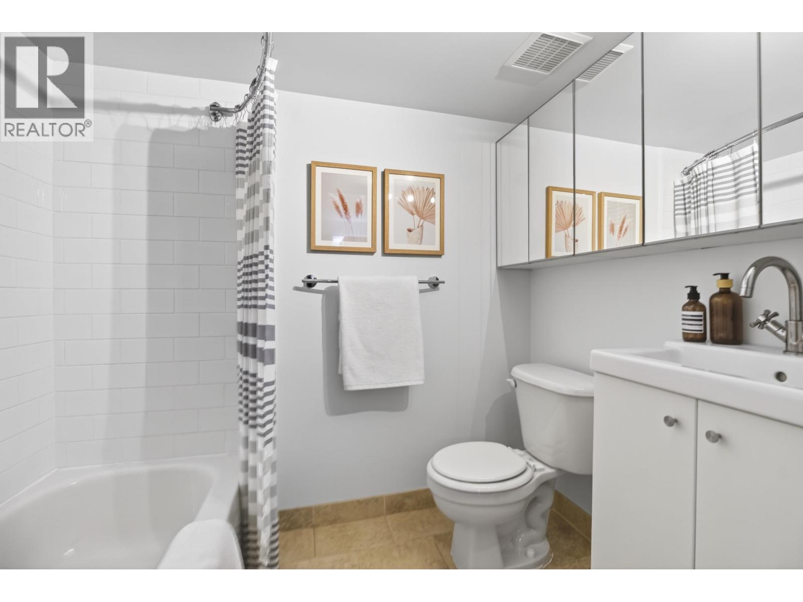 1009 E 14th Avenue, Vancouver, British Columbia  V5T 2P1 - Photo 28 - R3117429