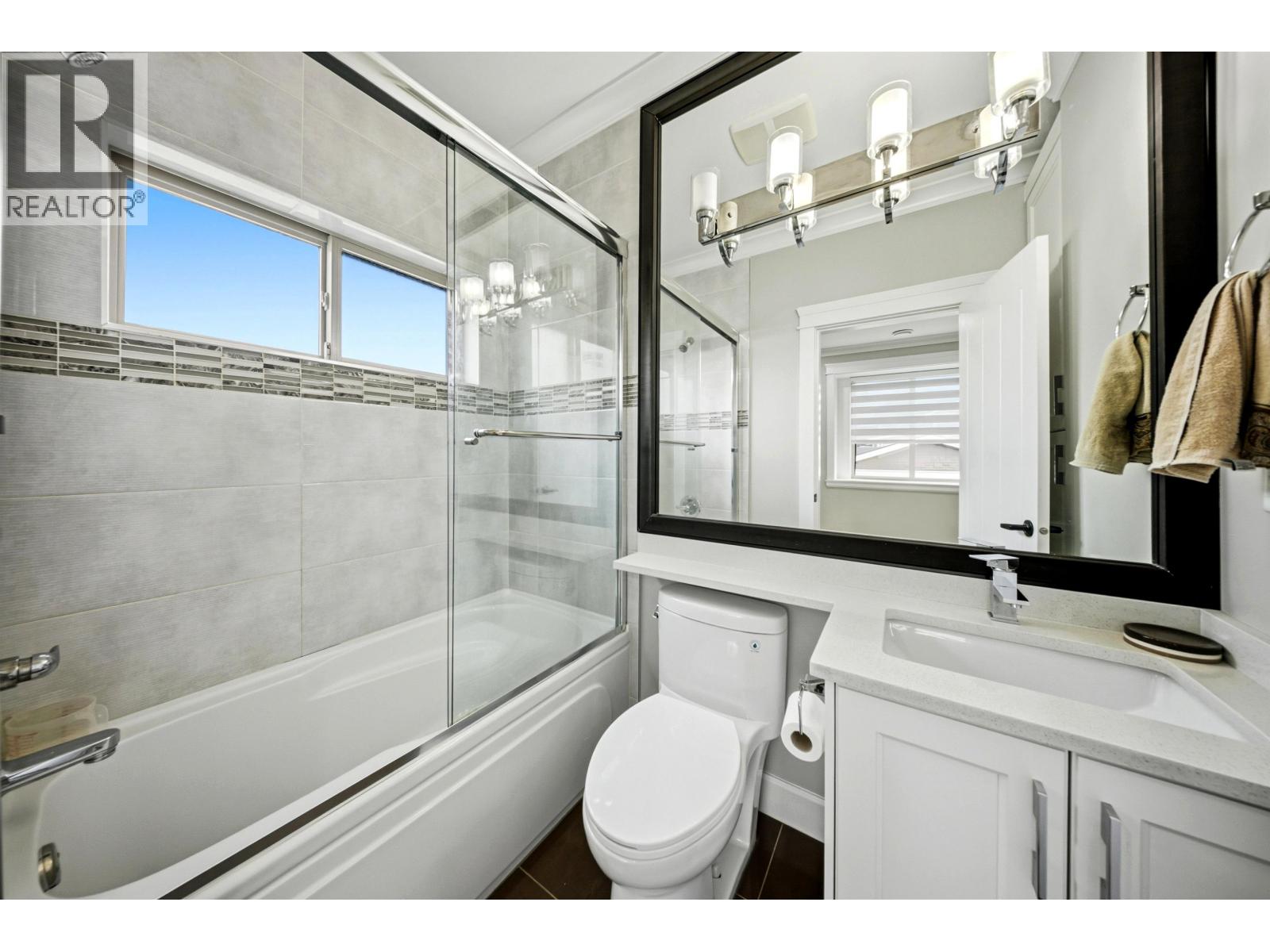 1919 Dublin Street, New Westminster, British Columbia  V3M 3A4 - Photo 30 - R3117433