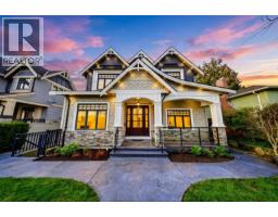 1919 DUBLIN STREET, New Westminster, British Columbia