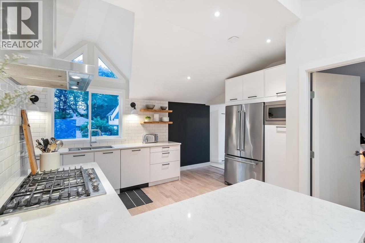 855 E 22nd Avenue, Vancouver, British Columbia  V5V 1V8 - Photo 13 - R3117438