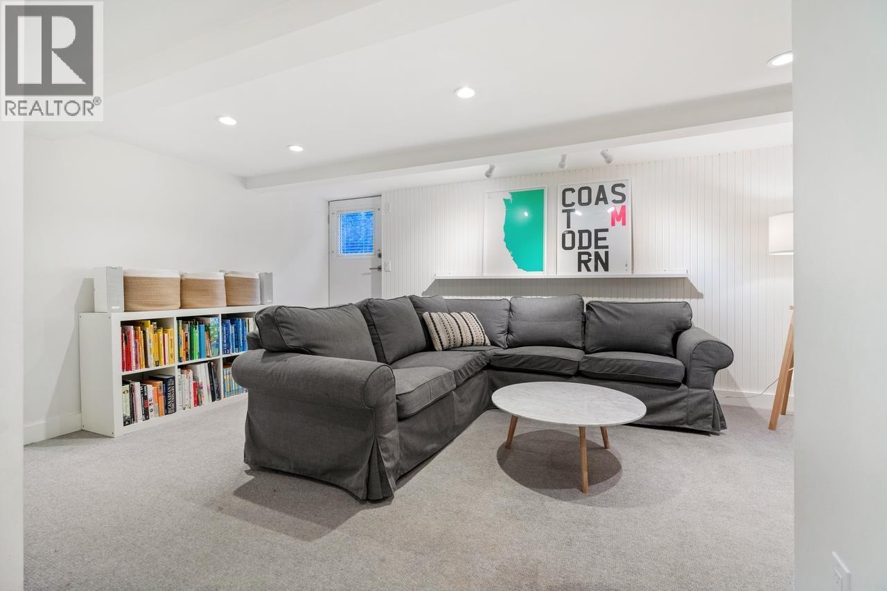 855 E 22nd Avenue, Vancouver, British Columbia  V5V 1V8 - Photo 32 - R3117438