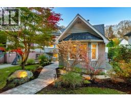 855 E 22ND AVENUE, Vancouver, British Columbia