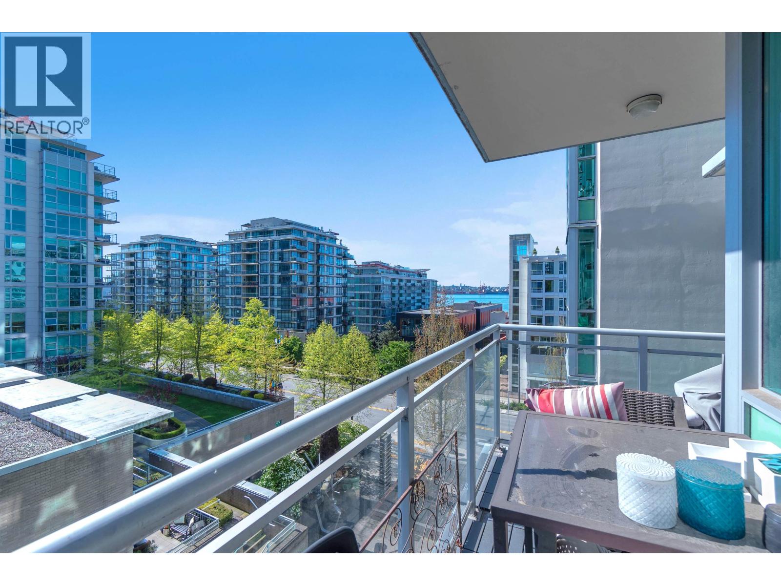 601 138 E Esplanade, North Vancouver, British Columbia  V7L 4X9 - Photo 16 - R3117431