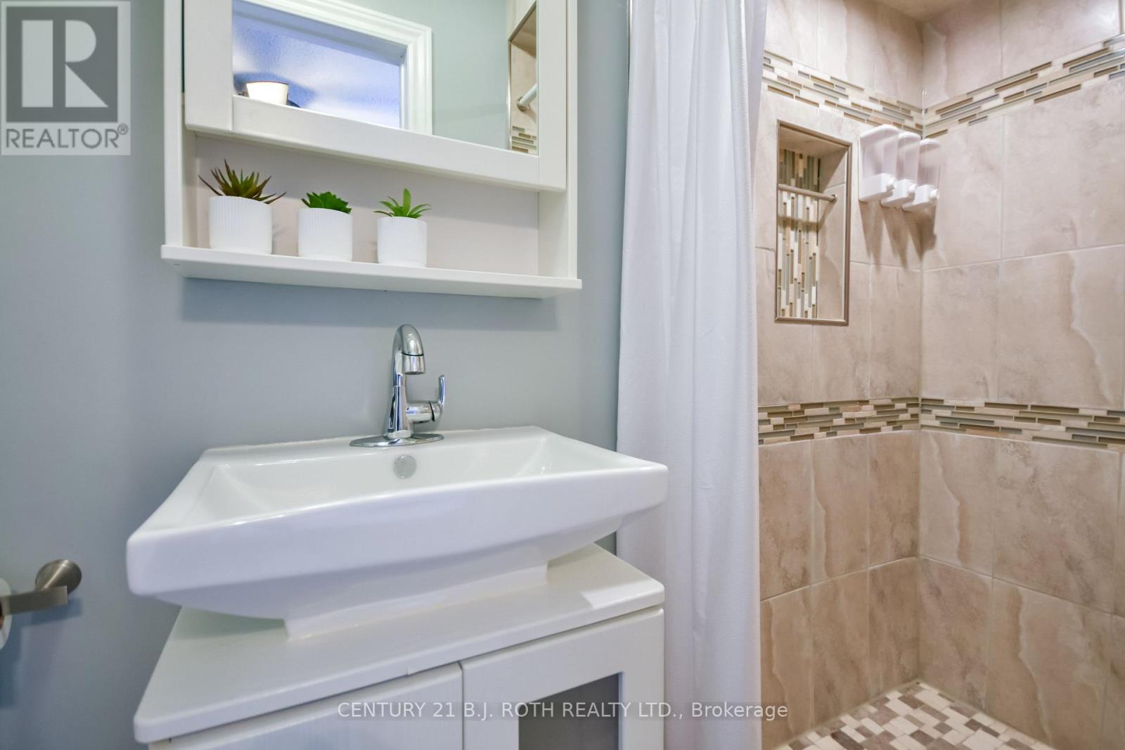 2246 Richardson Street, Innisfil, Ontario  L9S 1G5 - Photo 14 - N12802922