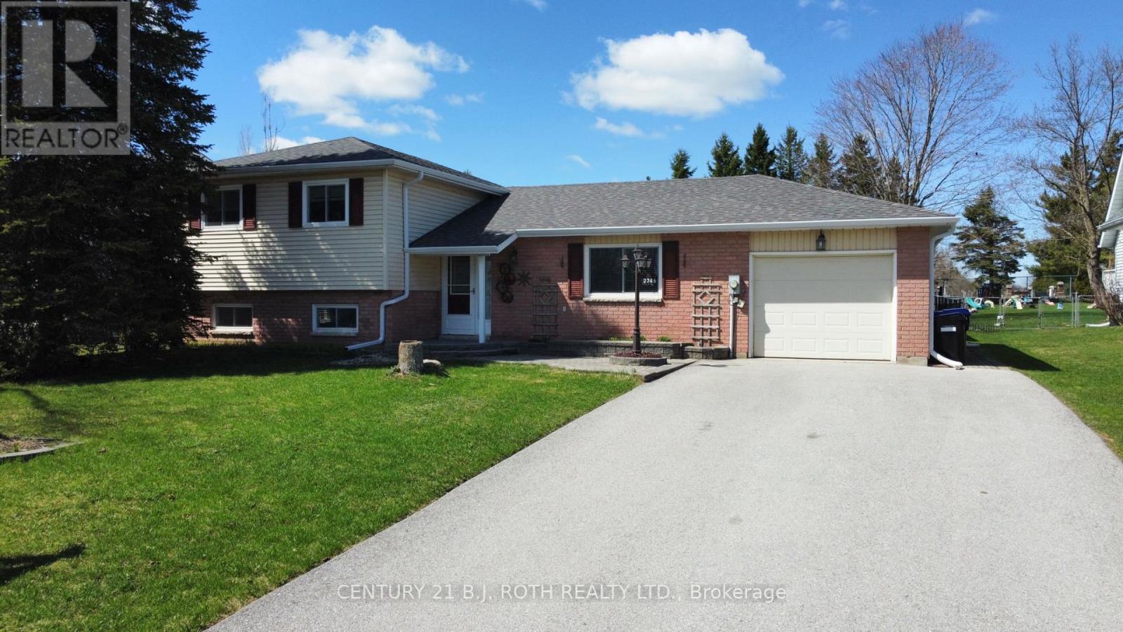 2246 Richardson Street, Innisfil, Ontario  L9S 1G5 - Photo 1 - N12802922