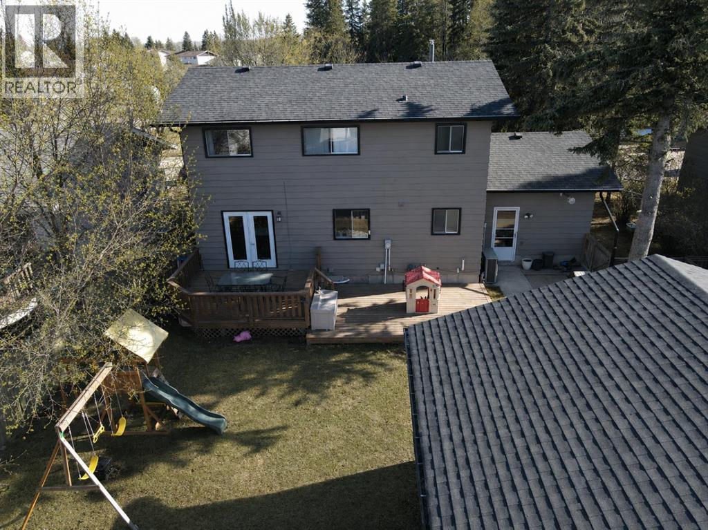 97 Feero Drive, Whitecourt, Alberta  T7S 1E7 - Photo 35 - A2306028