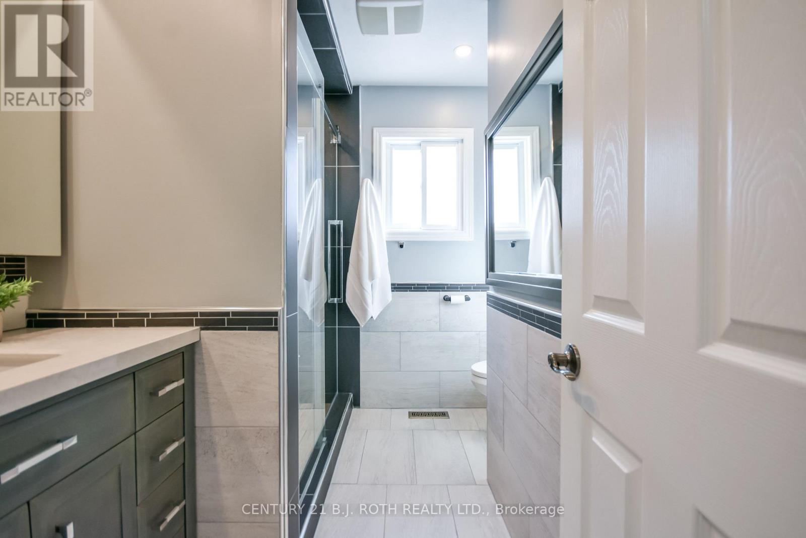 2246 Richardson Street, Innisfil, Ontario  L9S 1G5 - Photo 20 - N12802922