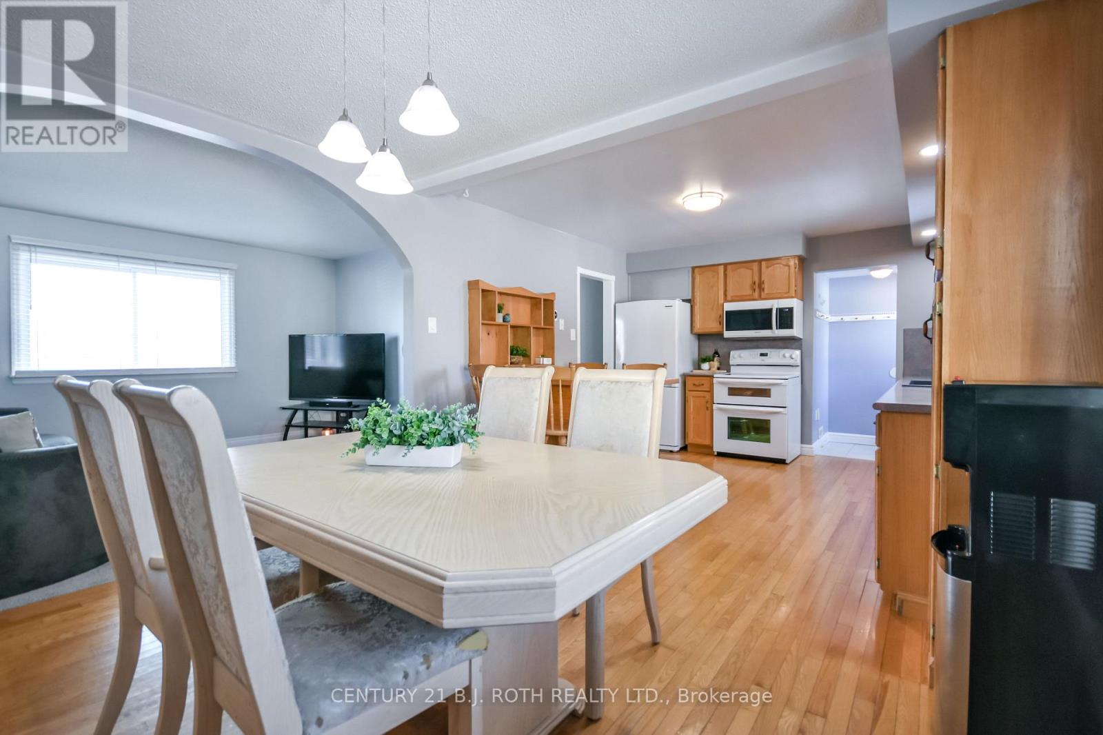 2246 Richardson Street, Innisfil, Ontario  L9S 1G5 - Photo 8 - N12802922