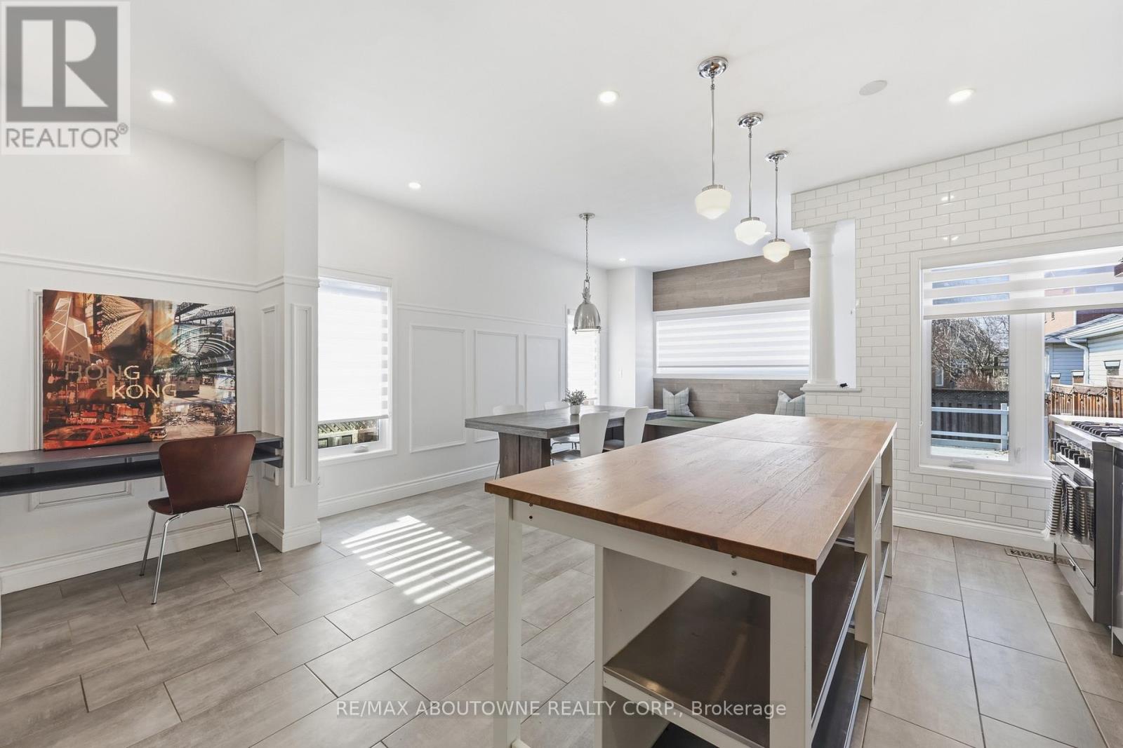 2665 Castle Hill Crescent, Oakville, Ontario  L6H 6J1 - Photo 13 - W12976132