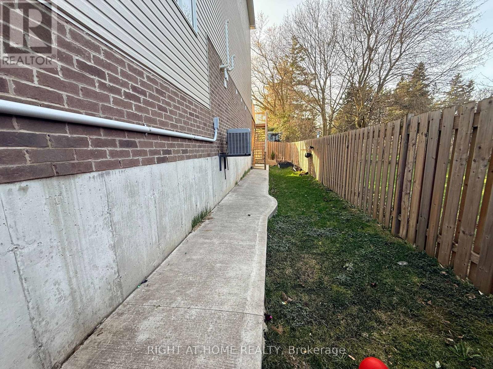 H Lower Level - 1 Chisholm Street, Orangeville, Ontario  L9W 6Y6 - Photo 14 - W13045932