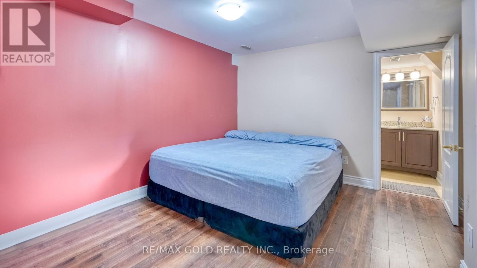 28 Prada Court, Brampton, Ontario  L6P 2K1 - Photo 37 - W13057590