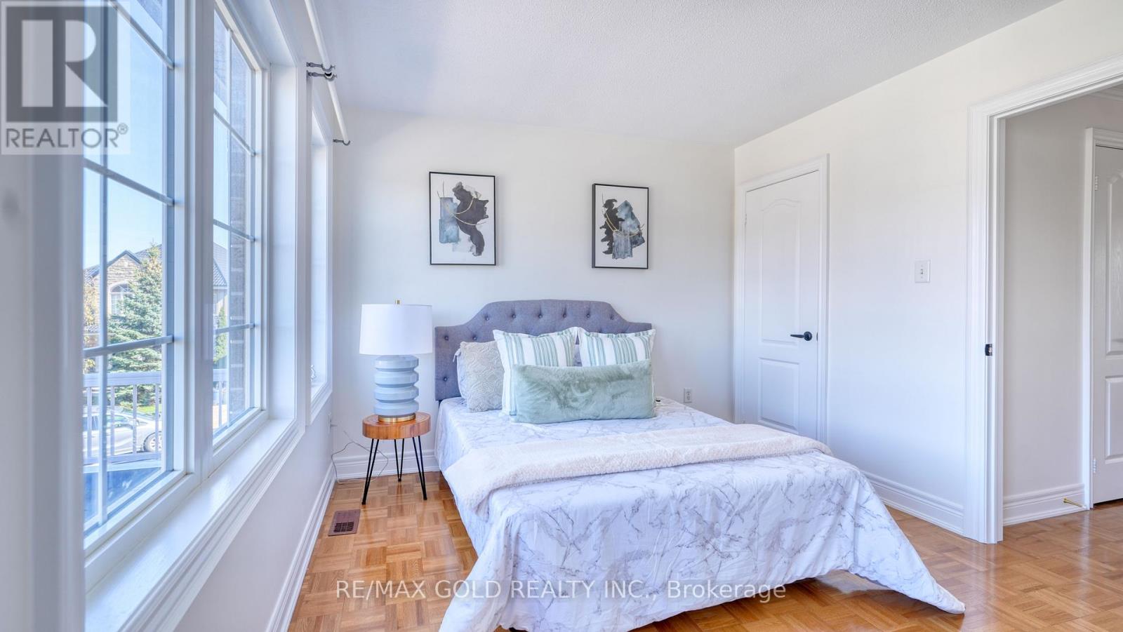 28 Prada Court, Brampton, Ontario  L6P 2K1 - Photo 32 - W13057590