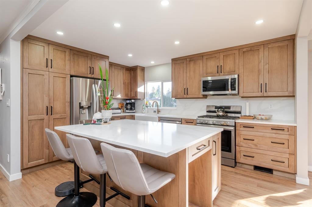 3924 205b Street, Langley, British Columbia  V3A 2B3 - Photo 5 - R3117430