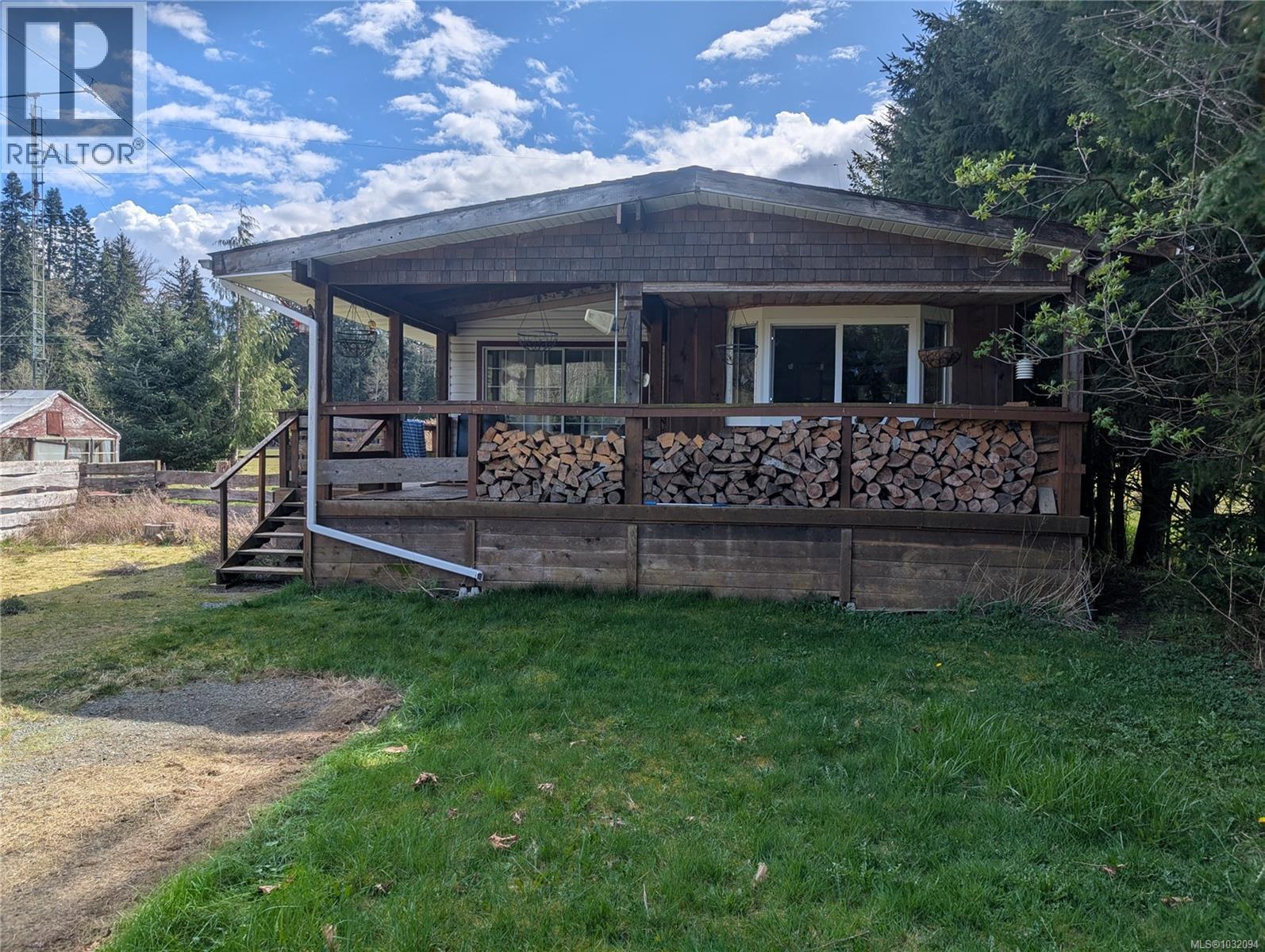 1430 Phye Pl, Sayward, British Columbia  V0N 1R0 - Photo 6 - 1032094