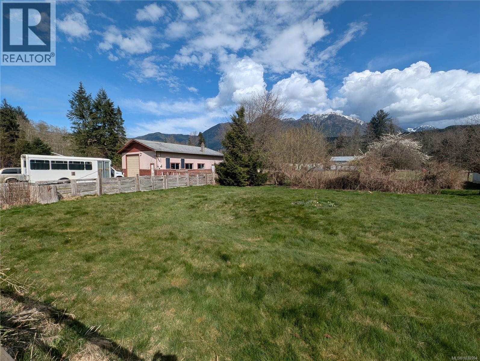 1430 Phye Pl, Sayward, British Columbia  V0N 1R0 - Photo 23 - 1032094