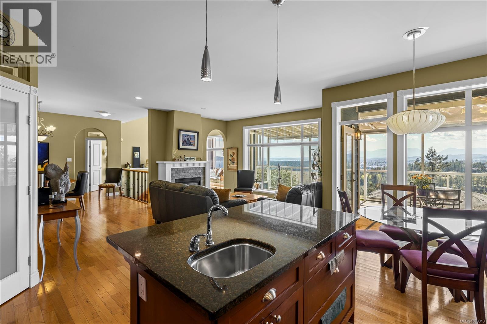 3737 Belaire Dr, Nanaimo, British Columbia  V9T 5A1 - Photo 11 - 1033313