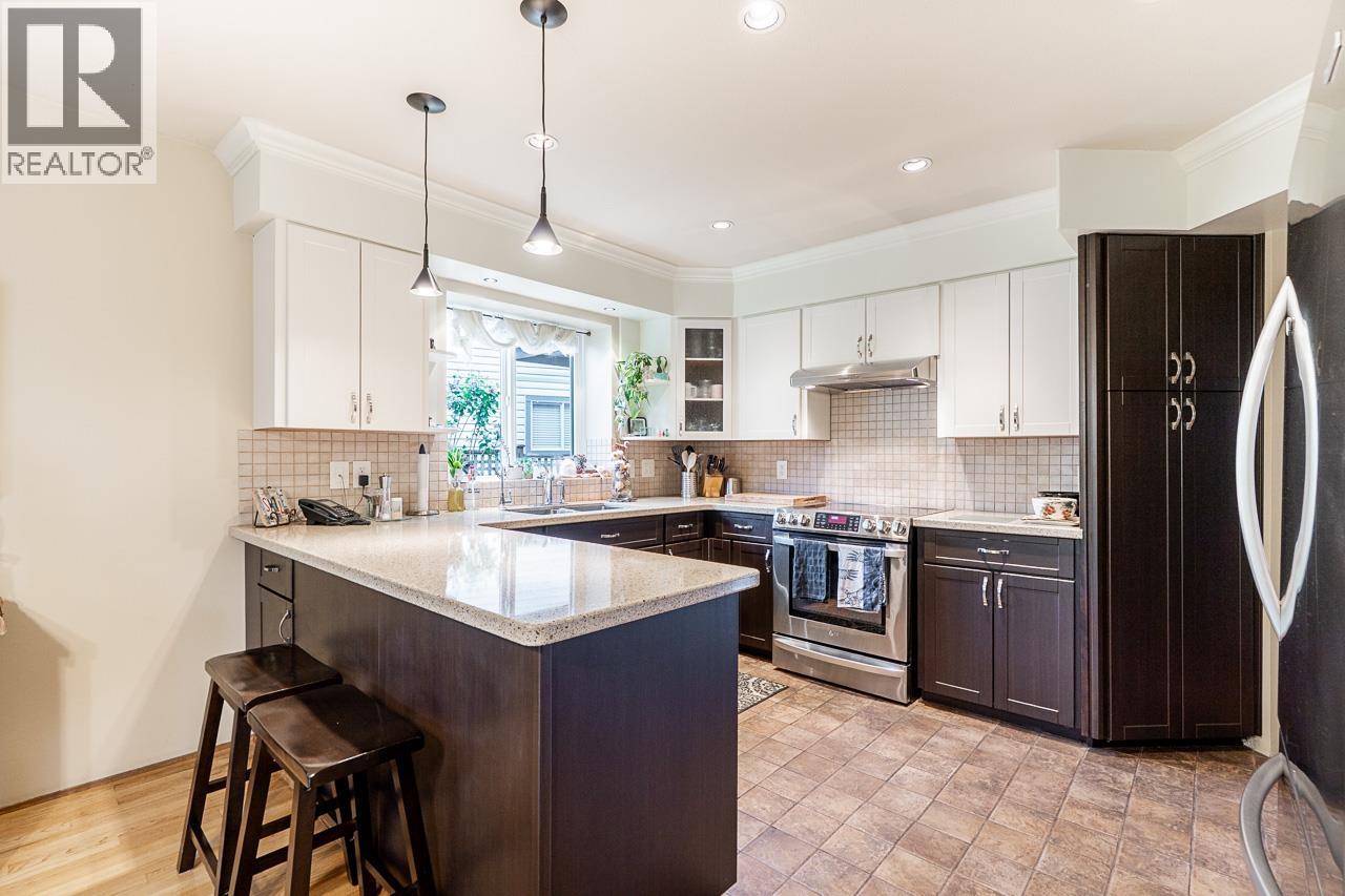 1249 Royal Court, Port Coquitlam, British Columbia  V3C 5X3 - Photo 14 - R3117318