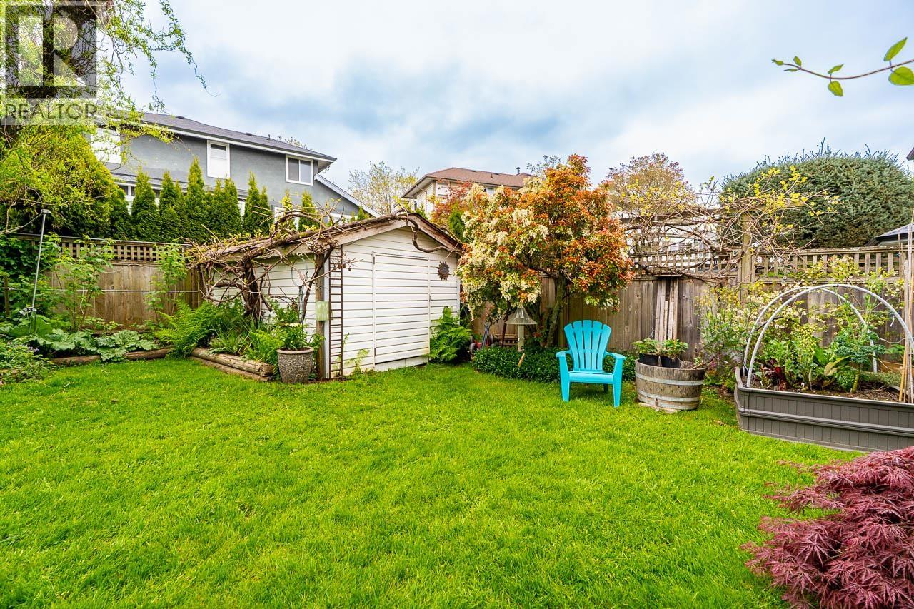 1249 Royal Court, Port Coquitlam, British Columbia  V3C 5X3 - Photo 36 - R3117318