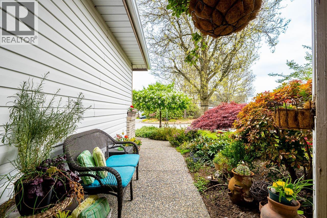 1249 Royal Court, Port Coquitlam, British Columbia  V3C 5X3 - Photo 4 - R3117318