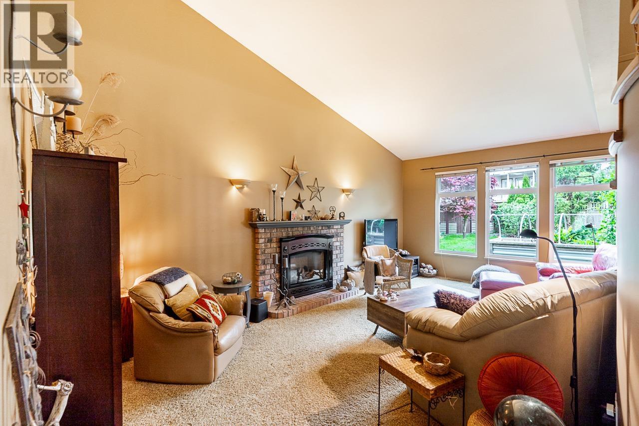 1249 Royal Court, Port Coquitlam, British Columbia  V3C 5X3 - Photo 7 - R3117318