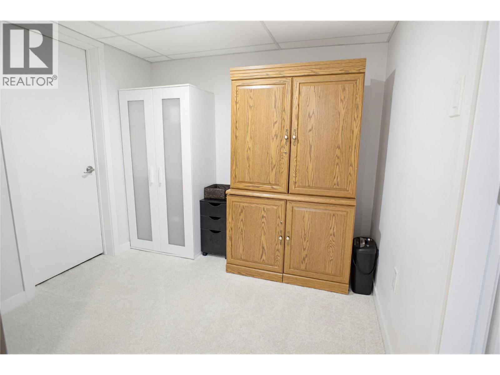 2020 Van Horne Drive Unit# 8, Kamloops, British Columbia  V1S 1G3 - Photo 12 - 10377401