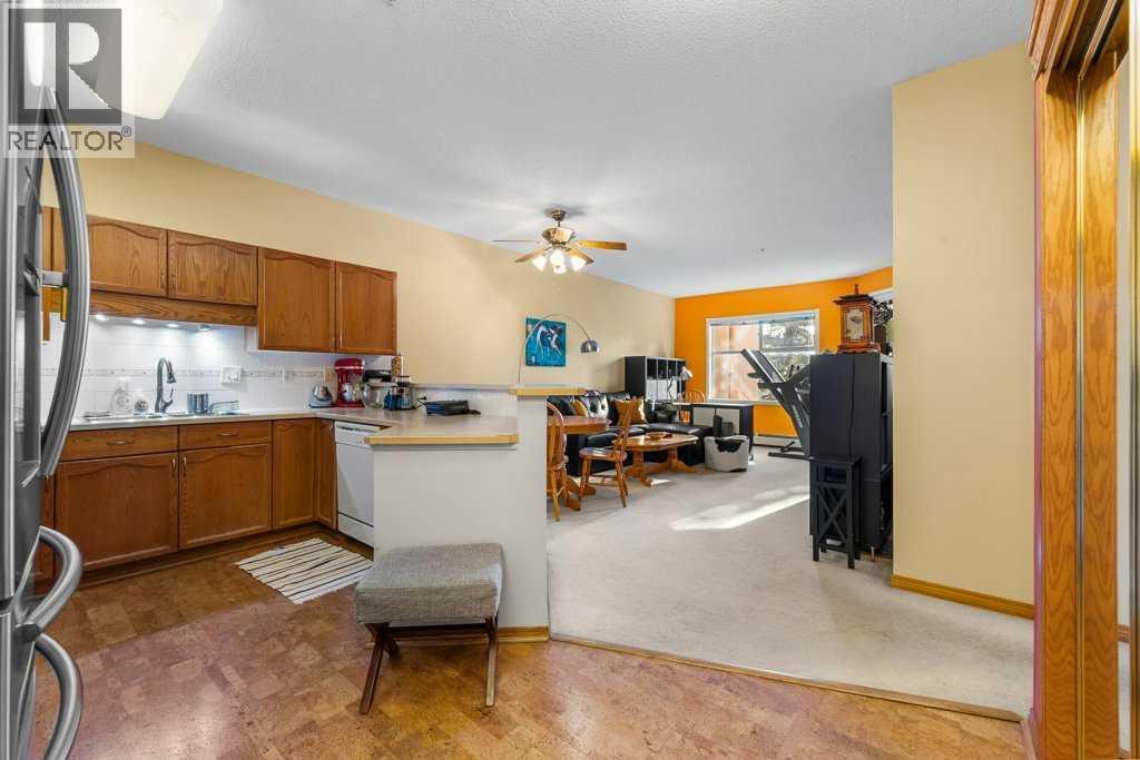 215, 200 Lincoln Way Sw, Calgary, Alberta  T3E 7G7 - Photo 20 - A2295048