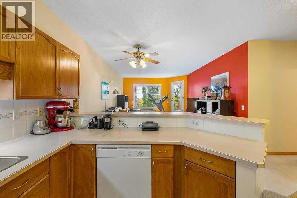 215, 200 Lincoln Way Sw, Calgary, Alberta  T3E 7G7 - Photo 18 - A2295048