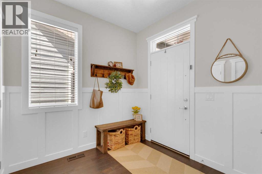 21 Masters Place SE, Calgary, Alberta  T3M 2L4 - Photo 10 - A2299736