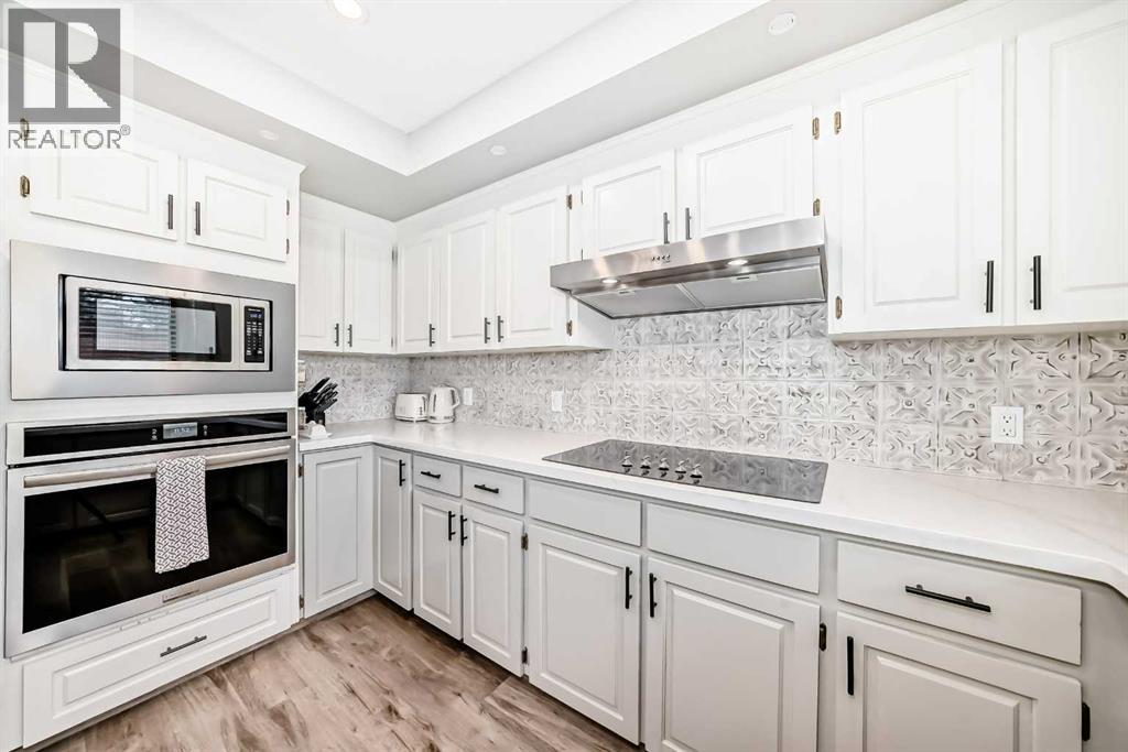 47 Canterbury Court Sw, Calgary, Alberta  T2W 6C2 - Photo 9 - A2305514