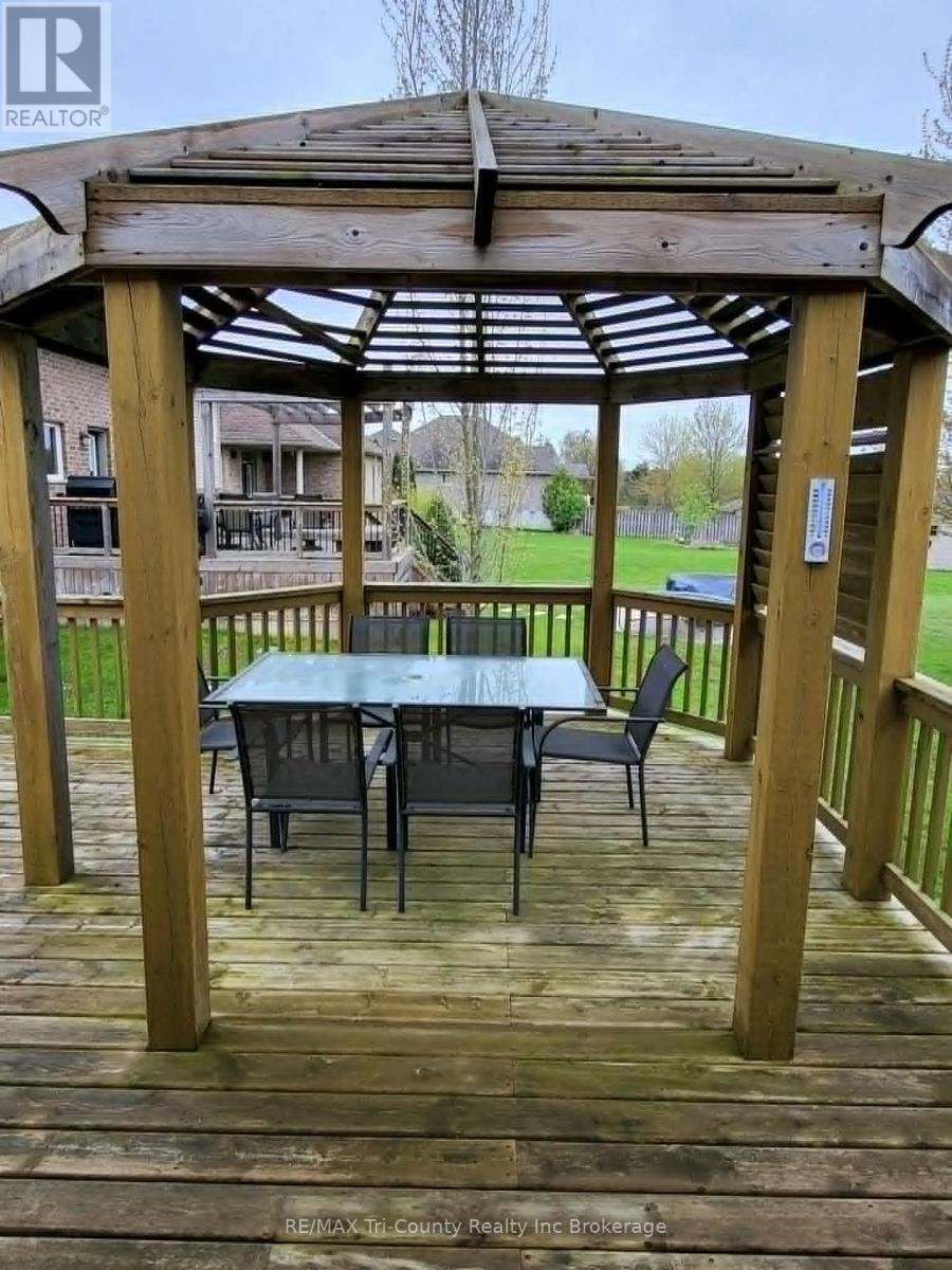 33 Park Place, Tillsonburg, Ontario  N4G 0B8 - Photo 21 - X12821370