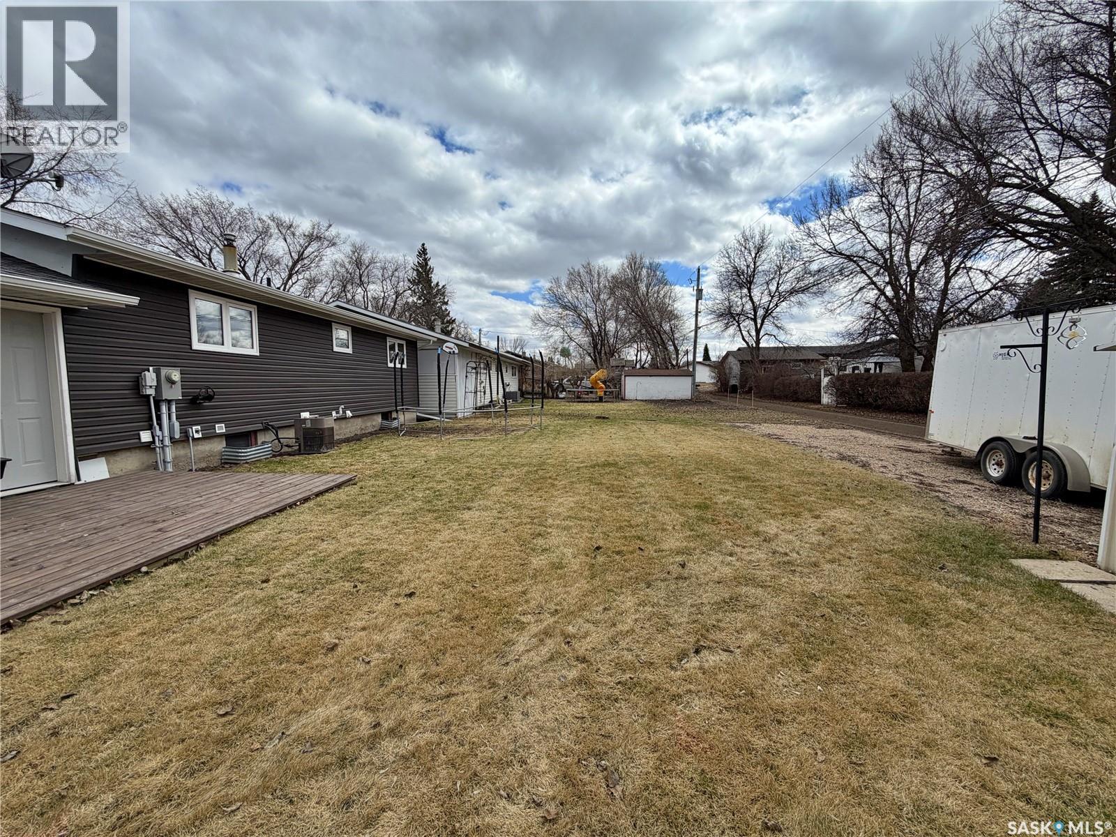 514 Gertie Street, Moosomin, Saskatchewan  S0G 3N0 - Photo 38 - SK034221